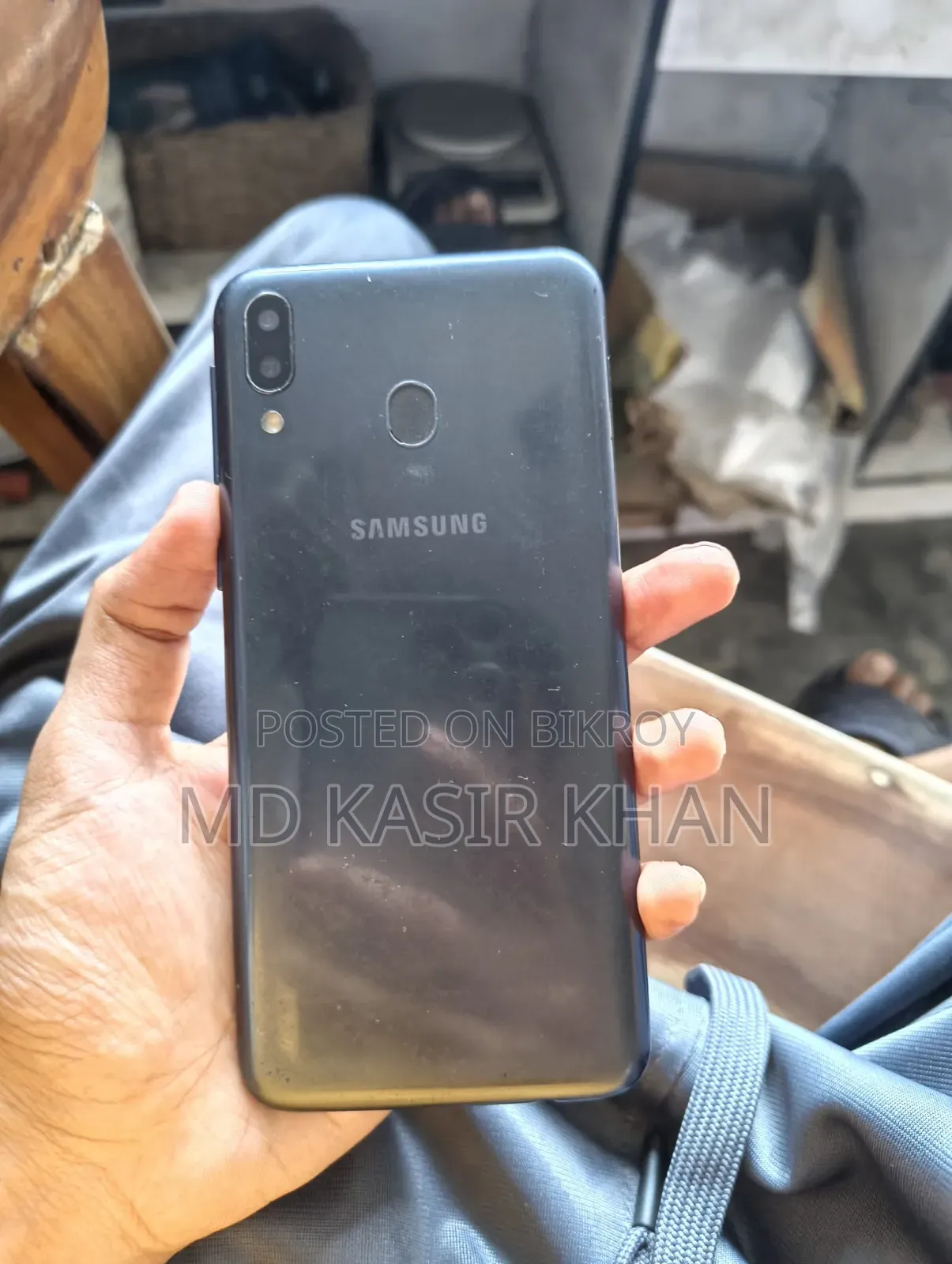 Samsung Galaxy M20 32 GB Black