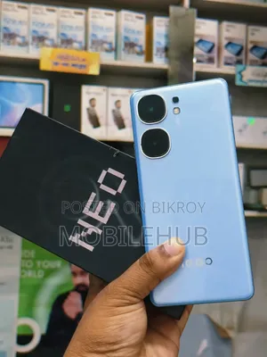 iQOO 256 GB Blue