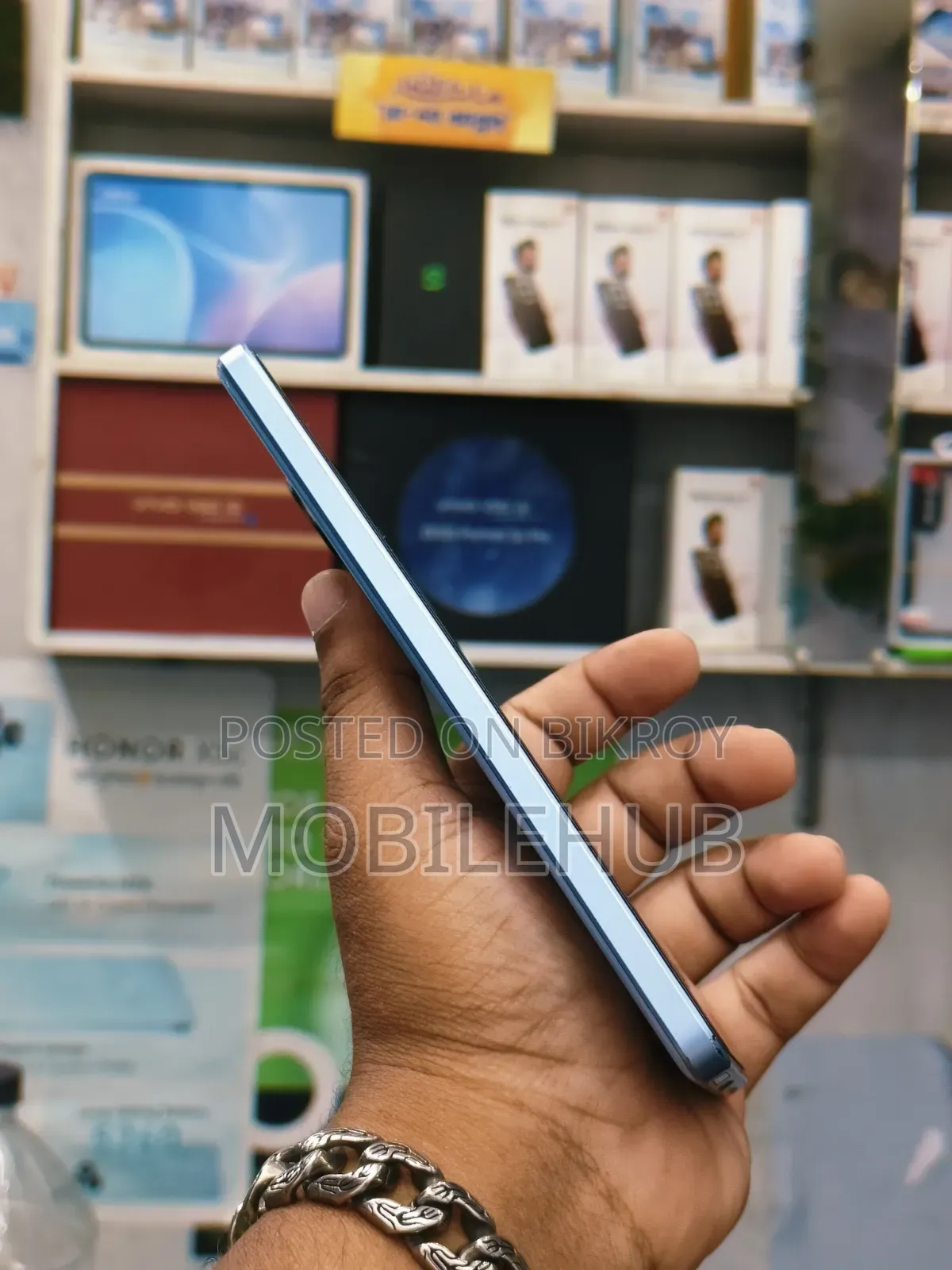 iQOO 256 GB Blue