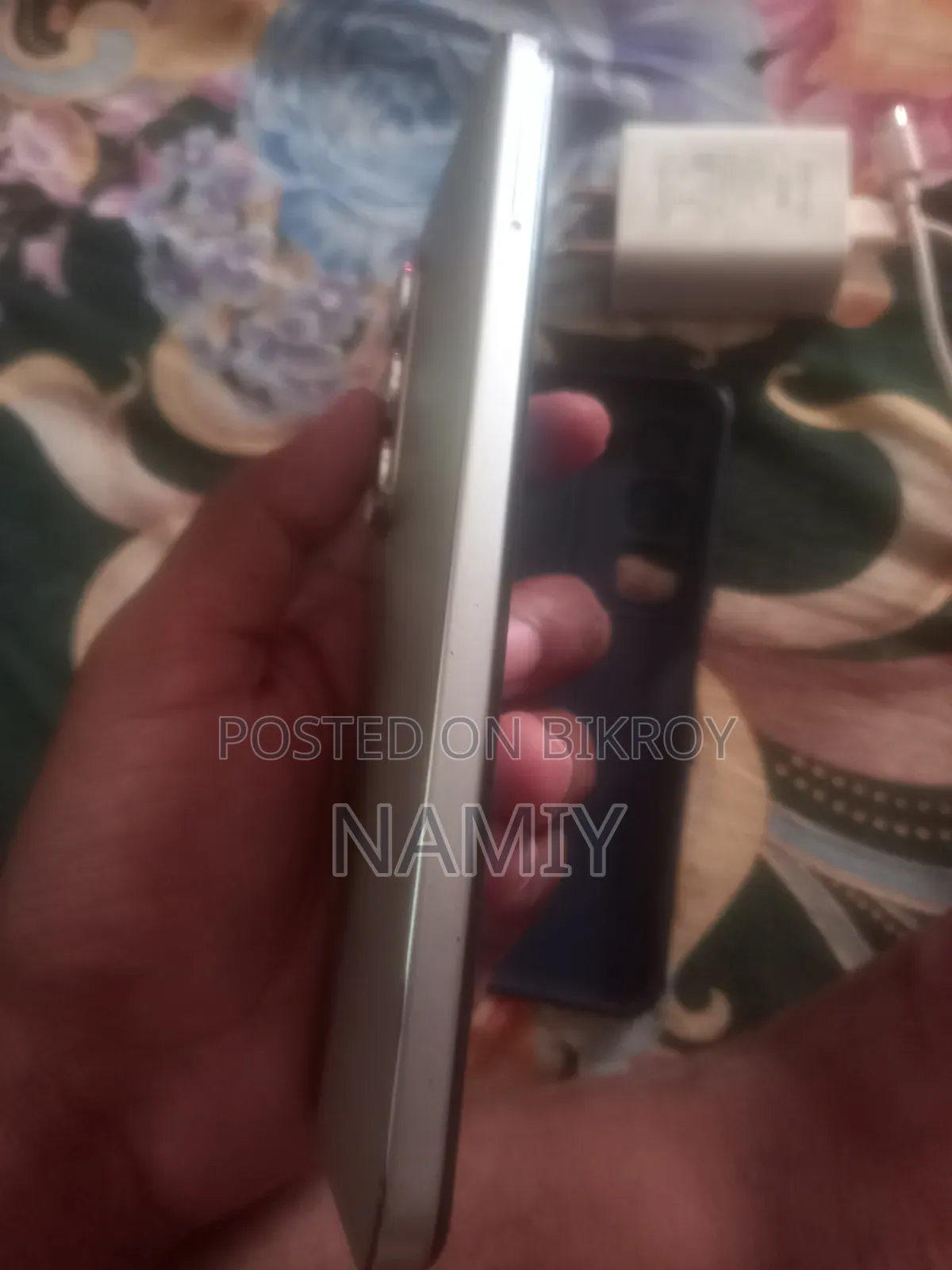 Infinix Hot 60i 128 GB White