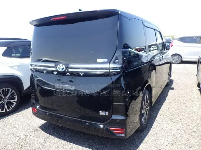 Toyota Voxy Hybrid S-Z 2WD 7-Seater 2022 Black
