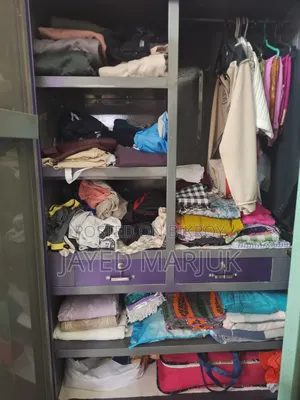 স্টীল আলমারি