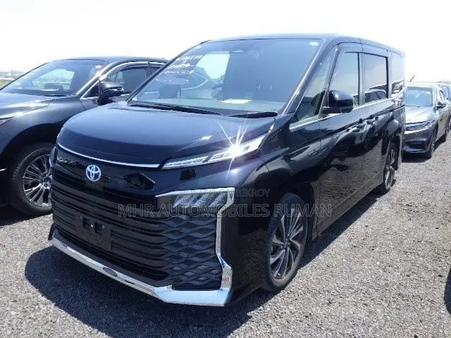 Toyota Voxy Hybrid S-Z 2WD 7-Seater 2022 Black