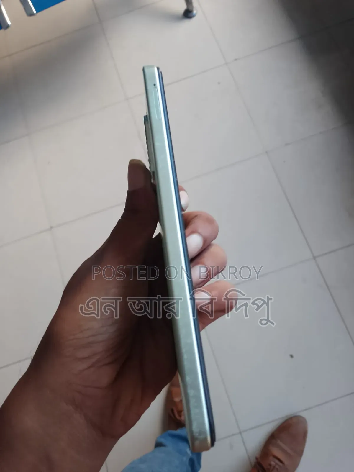 iQOO Z9x 128 GB Green