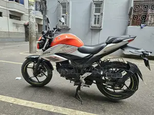Suzuki Gixxer 2023 Orange