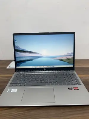 Laptop HP 8GB AMD Ryzen SSD 512GB