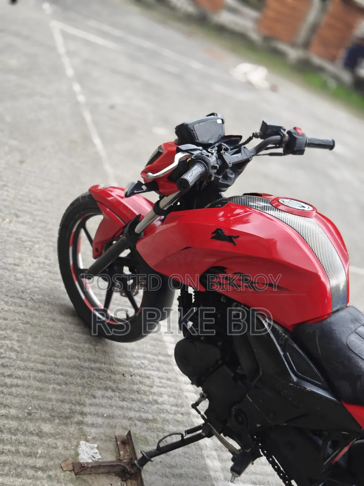 TVS Apache 160 4V 2019 Red