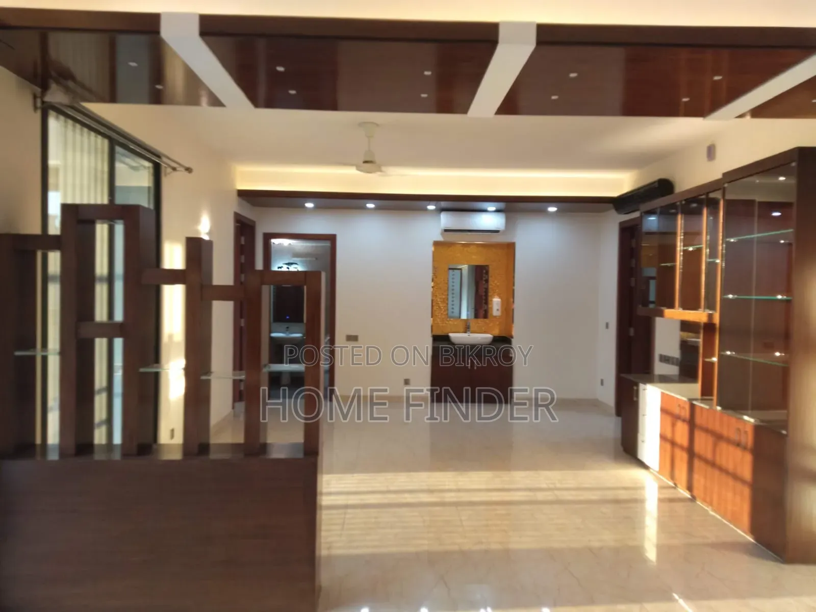 4bdrm Apartment in Gulshan 1 for rent