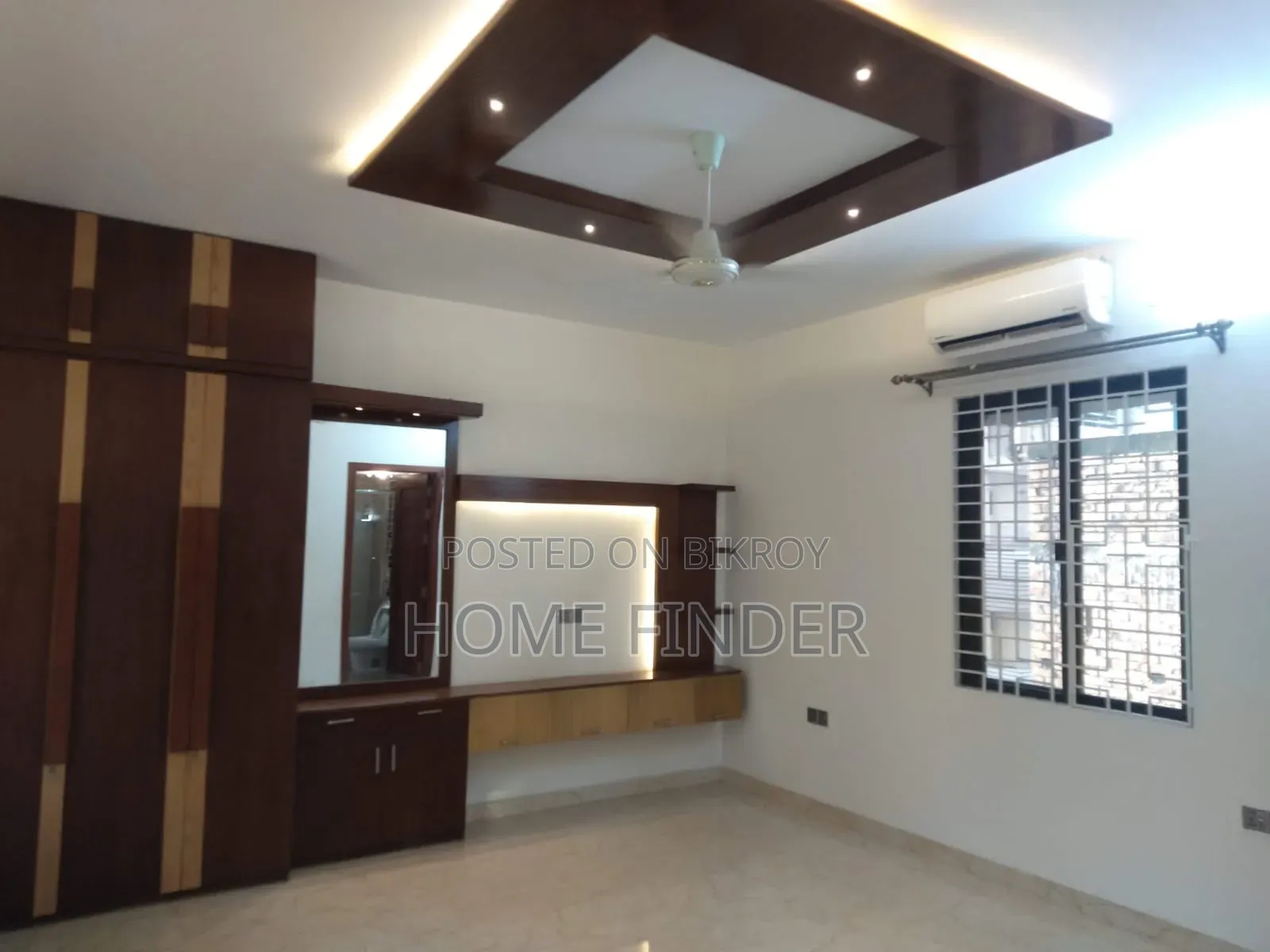 4bdrm Apartment in Gulshan 1 for rent