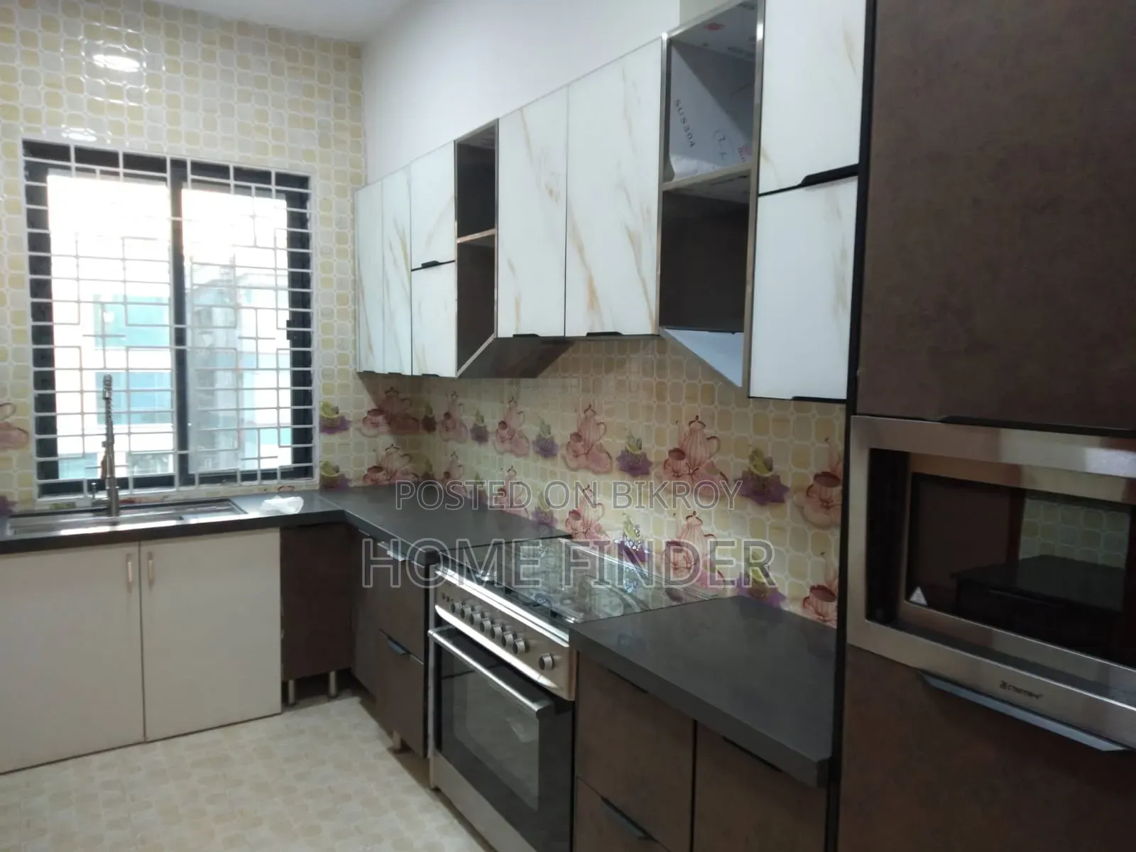 4bdrm Apartment in Gulshan 1 for rent