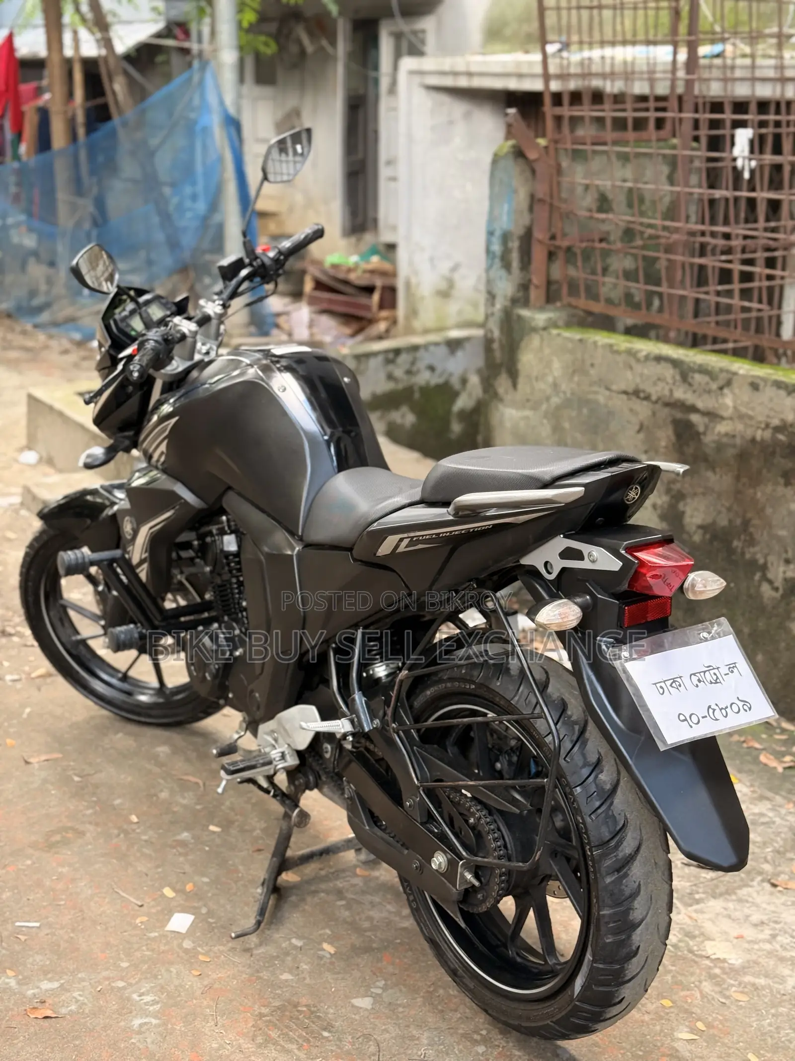 Yamaha FZS V2 2025 Black