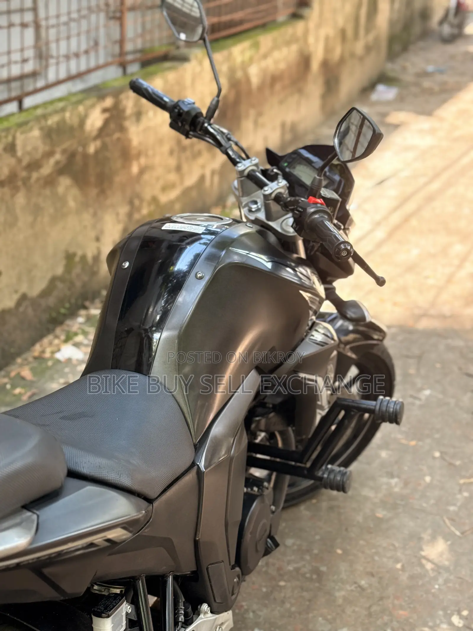 Yamaha FZS V2 2025 Black