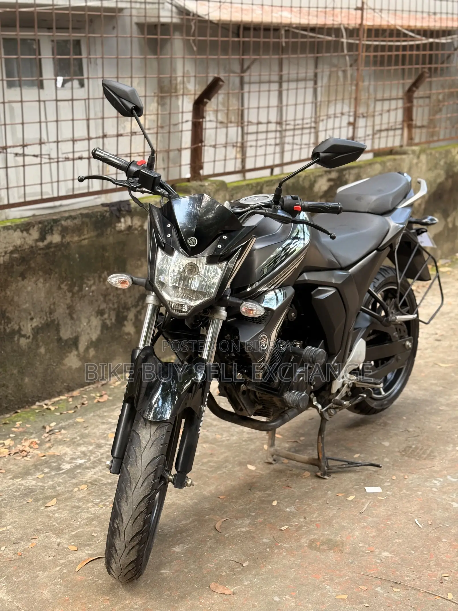 Yamaha FZS V2 2025 Black