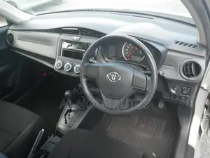 Toyota Axio 2021 Silver