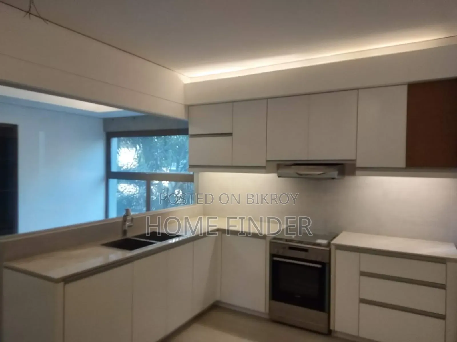 4bdrm Apartment in Gulshan for rent