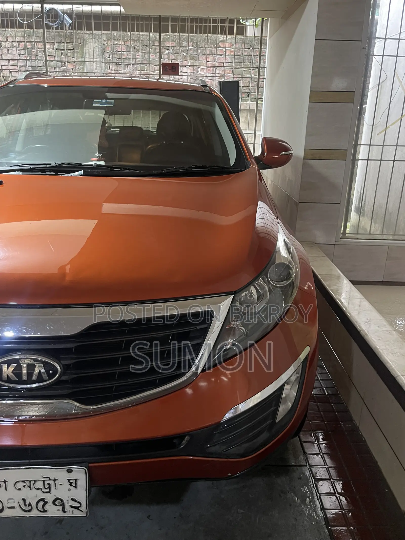 Kia Sportage SX 4dr SUV (2.0L 4cyl Turbo 6A) 2012 Orange