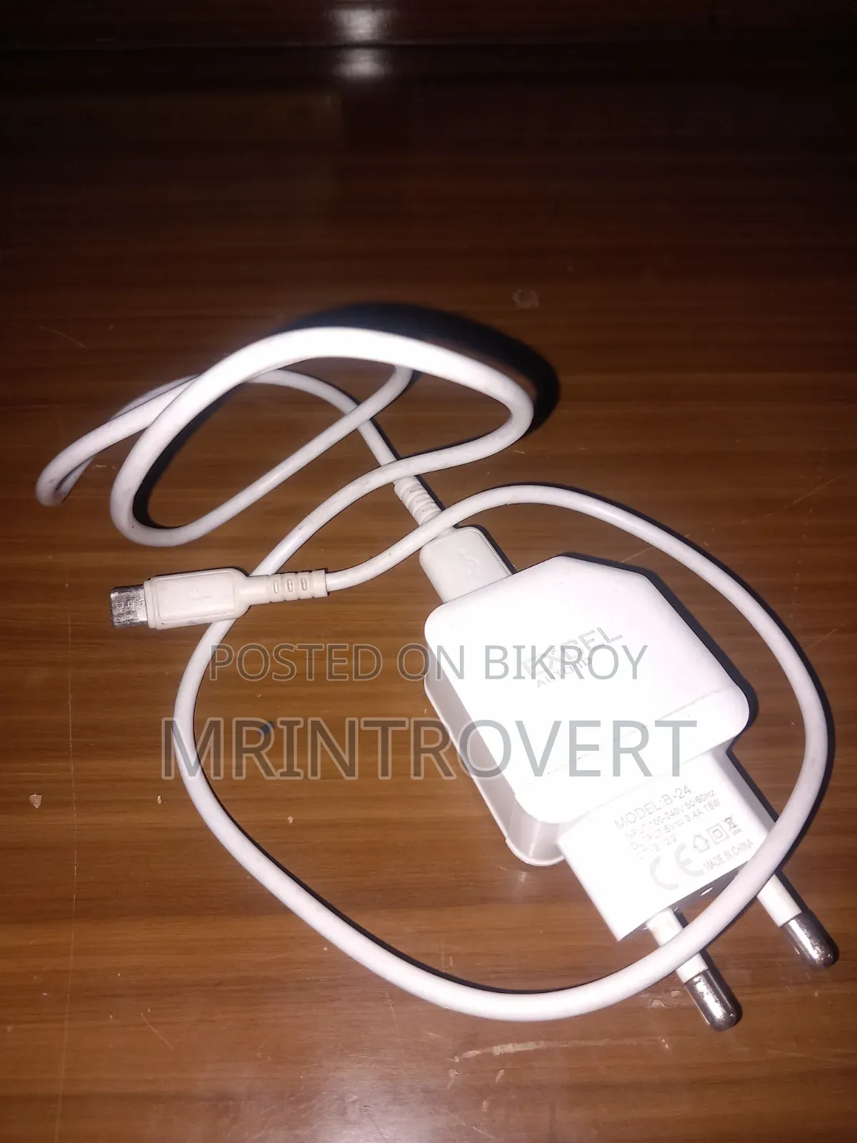 :
EXCEL Auto-Id Mobile Charger With Micro USB Cable