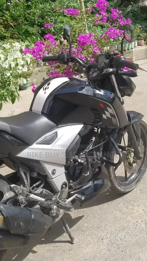 TVS Apache 160 4V 2024 Black