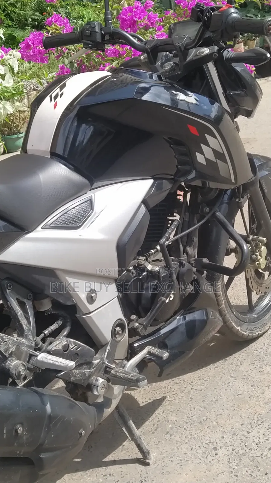 TVS Apache 160 4V 2024 Black