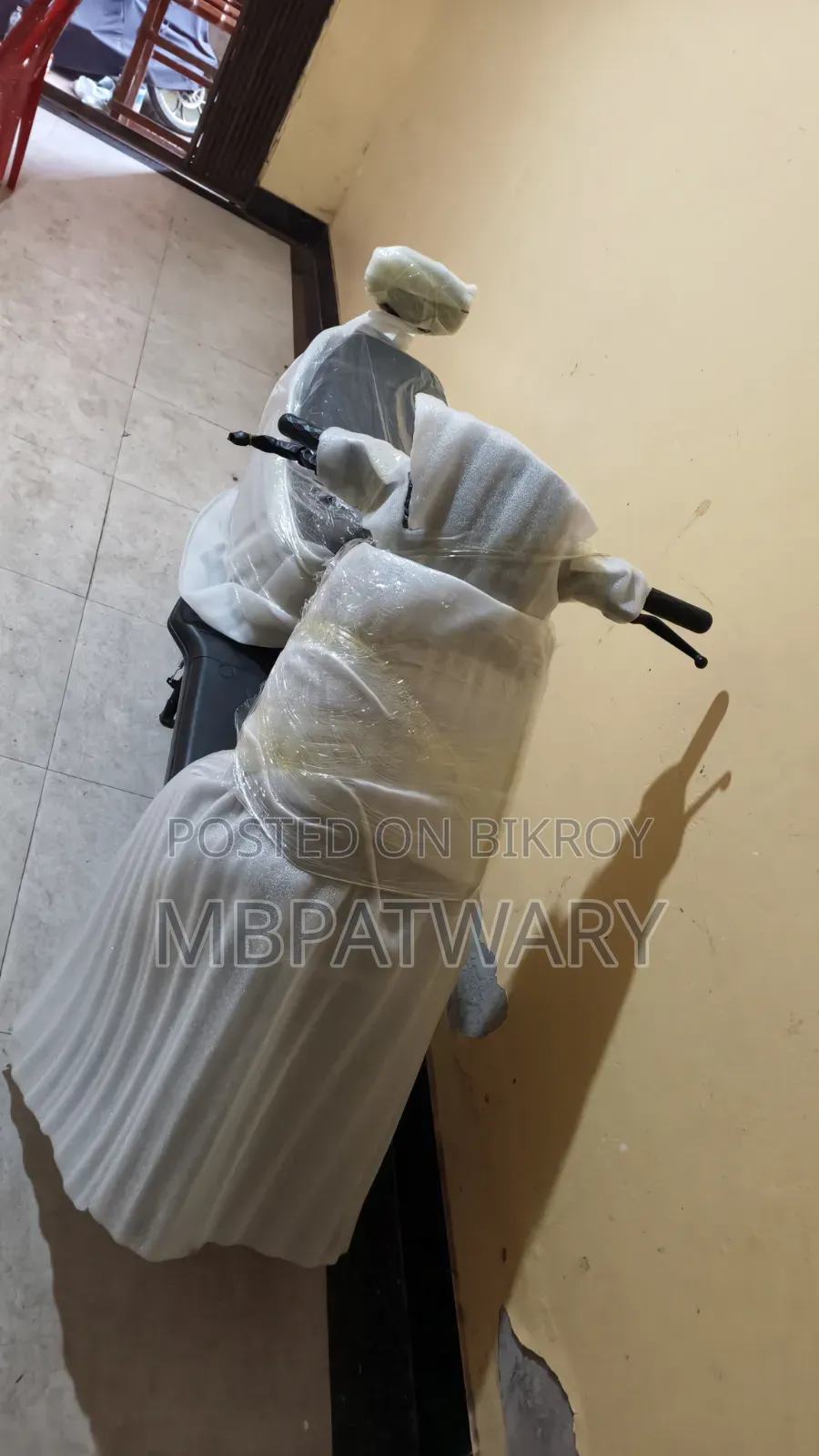 New Revoo A12 2026 Gray