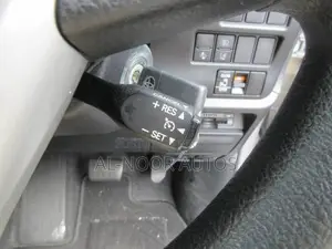 Toyota Noah 2.0 FWD (8 Seater) 2021 Silver