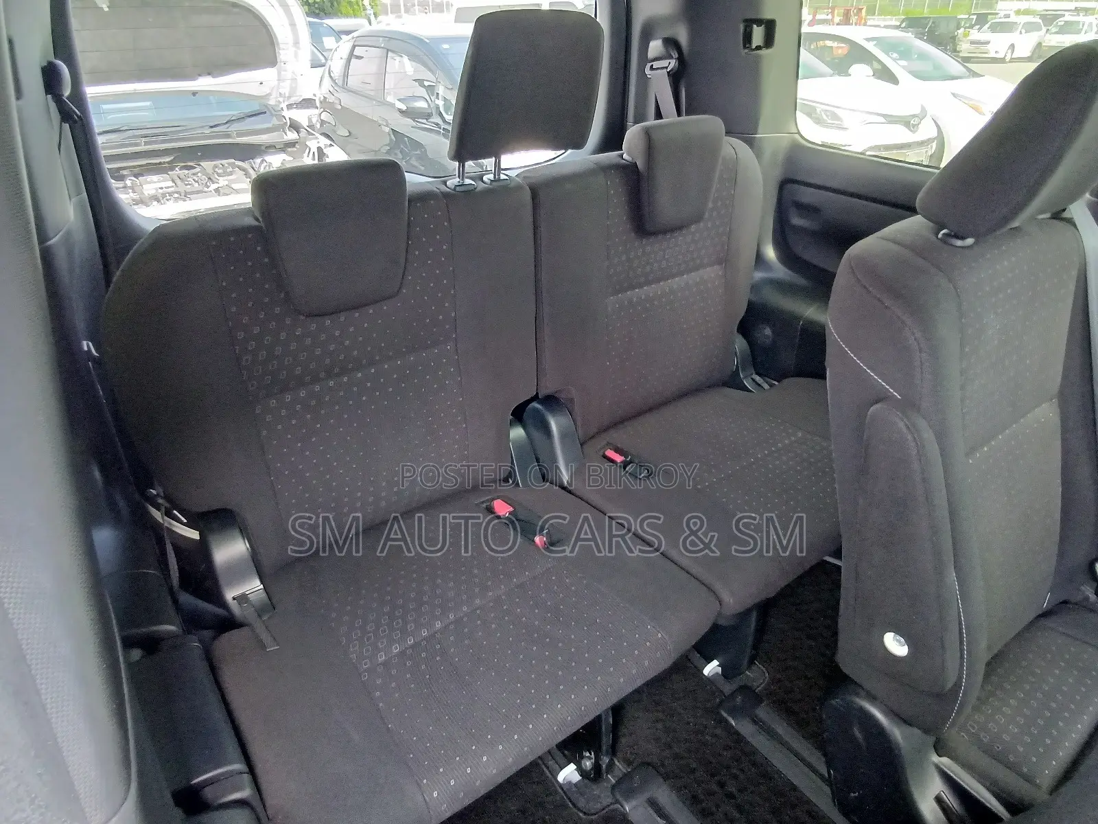 Toyota Noah 2021 Pearl
