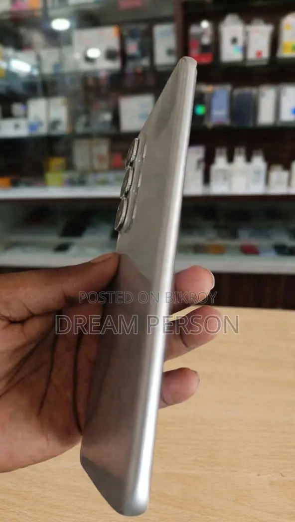 Infinix Hot 60 Pro+ 128 GB White