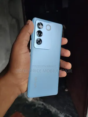 Vivo V27 128 GB Blue