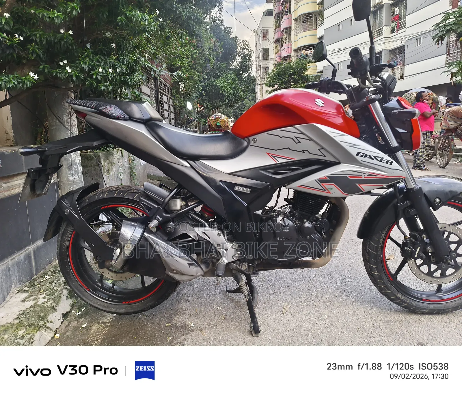 Suzuki Gixxer 2024 Silver