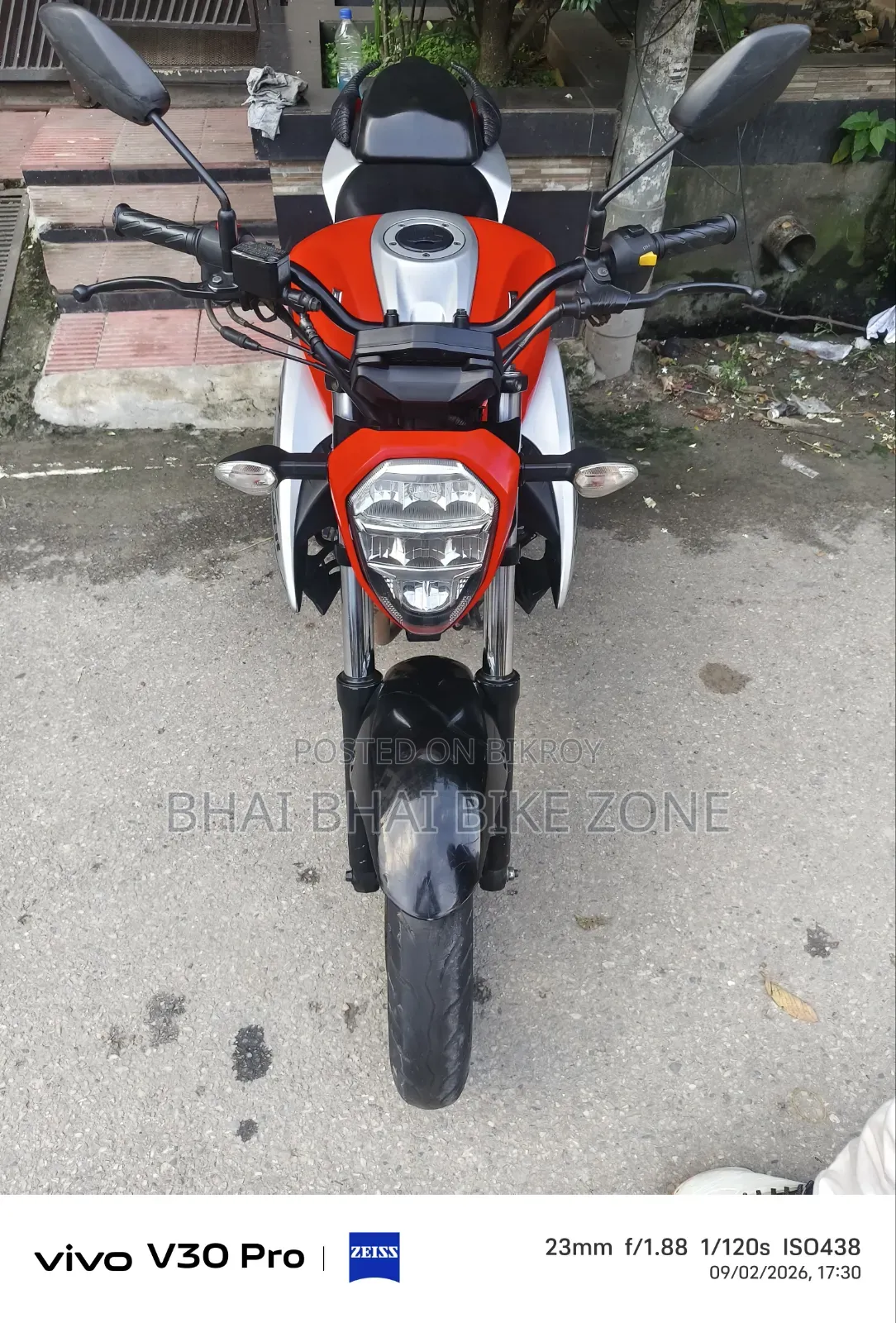 Suzuki Gixxer 2024 Silver