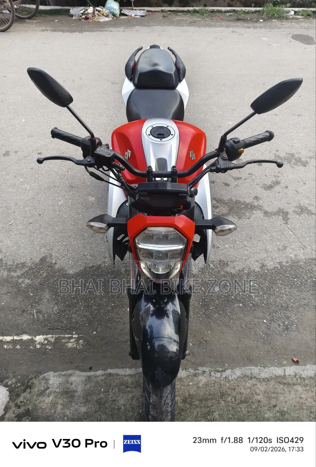 Suzuki Gixxer 2024 Silver