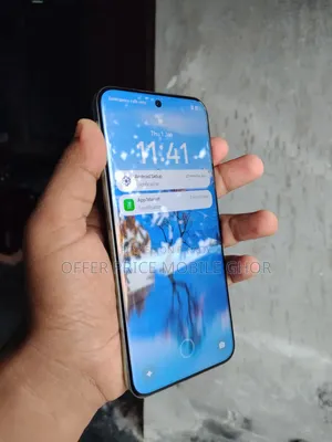 Realme P3 Pro 128 GB Gold