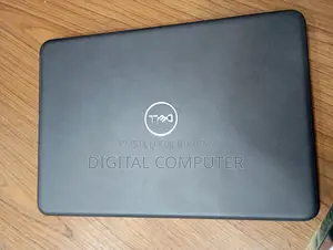 Laptop Dell Latitude 3310 8GB Intel Core i3 SSD 256GB