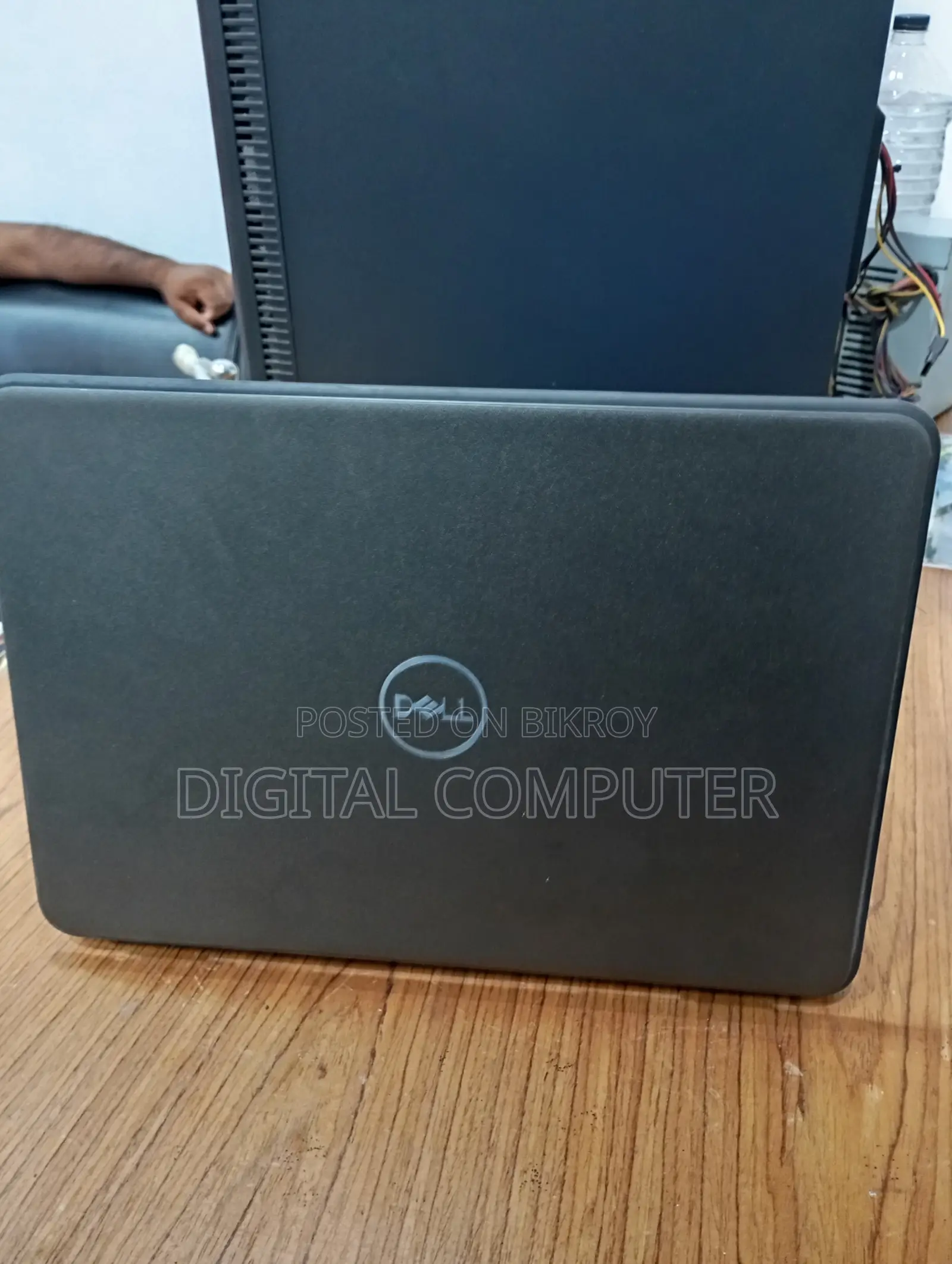Laptop Dell Latitude 3310 8GB Intel Core i3 SSD 256GB