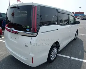 Toyota Noah 2020 Pearl