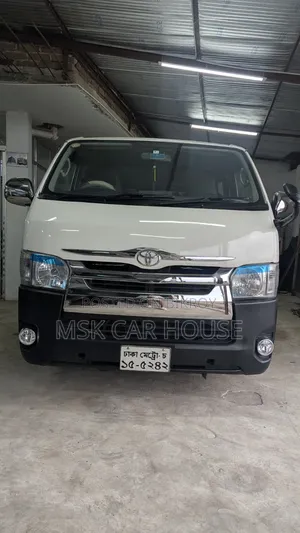 New Toyota Grand HiAce 2002 White