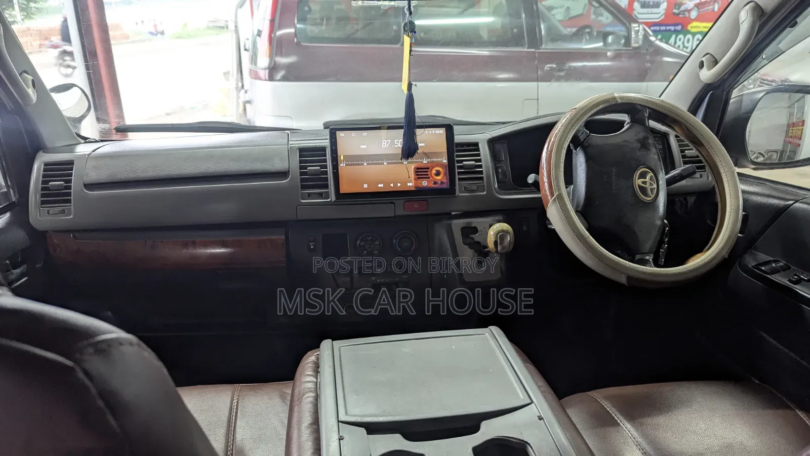 New Toyota Grand HiAce 2002 White