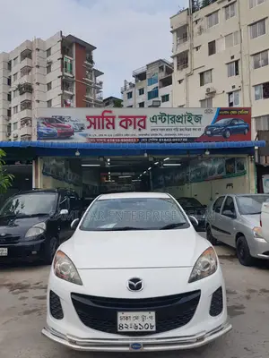 Mazda Axela 2012 White