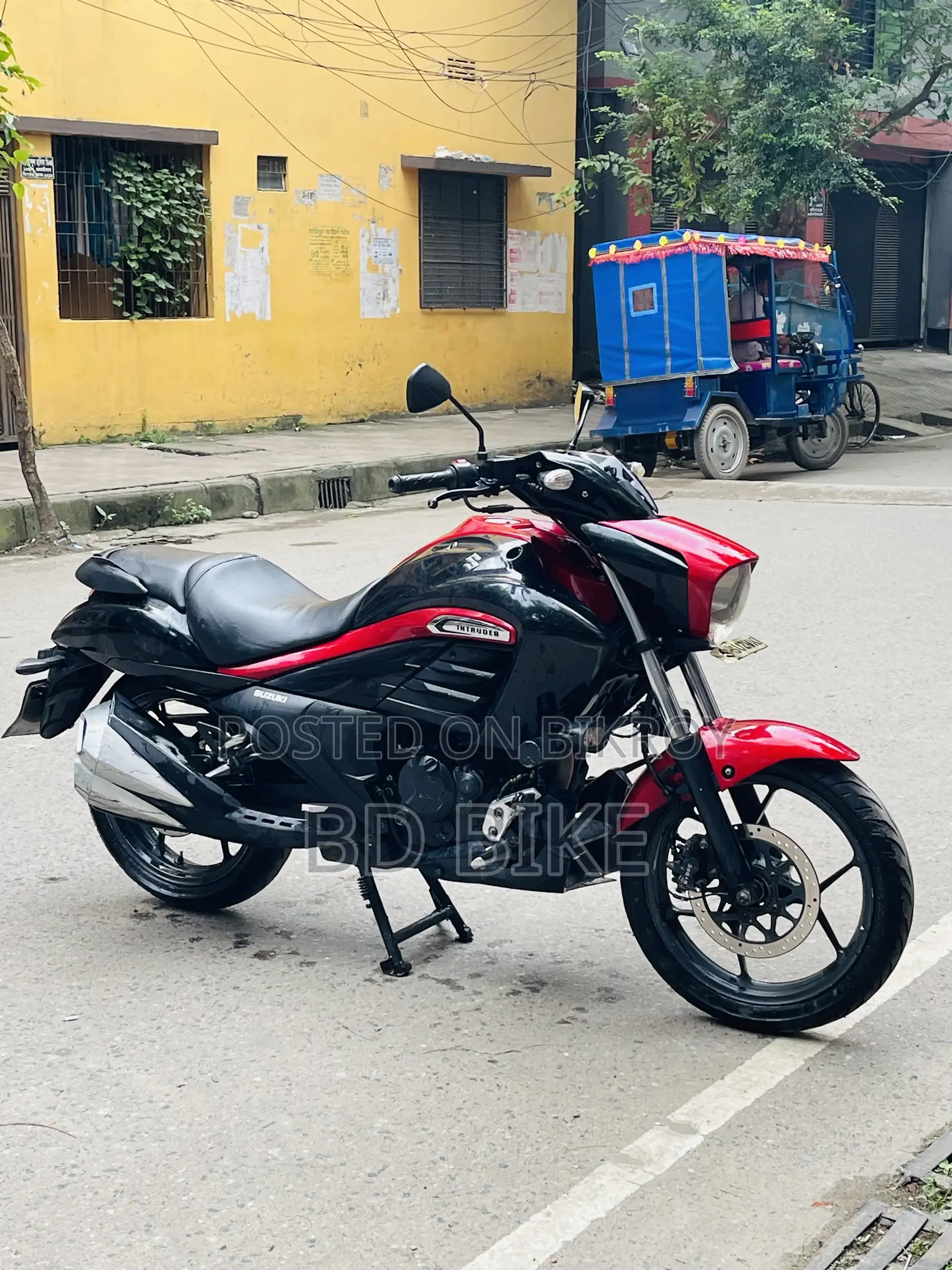 Suzuki Intruder 2018 Black