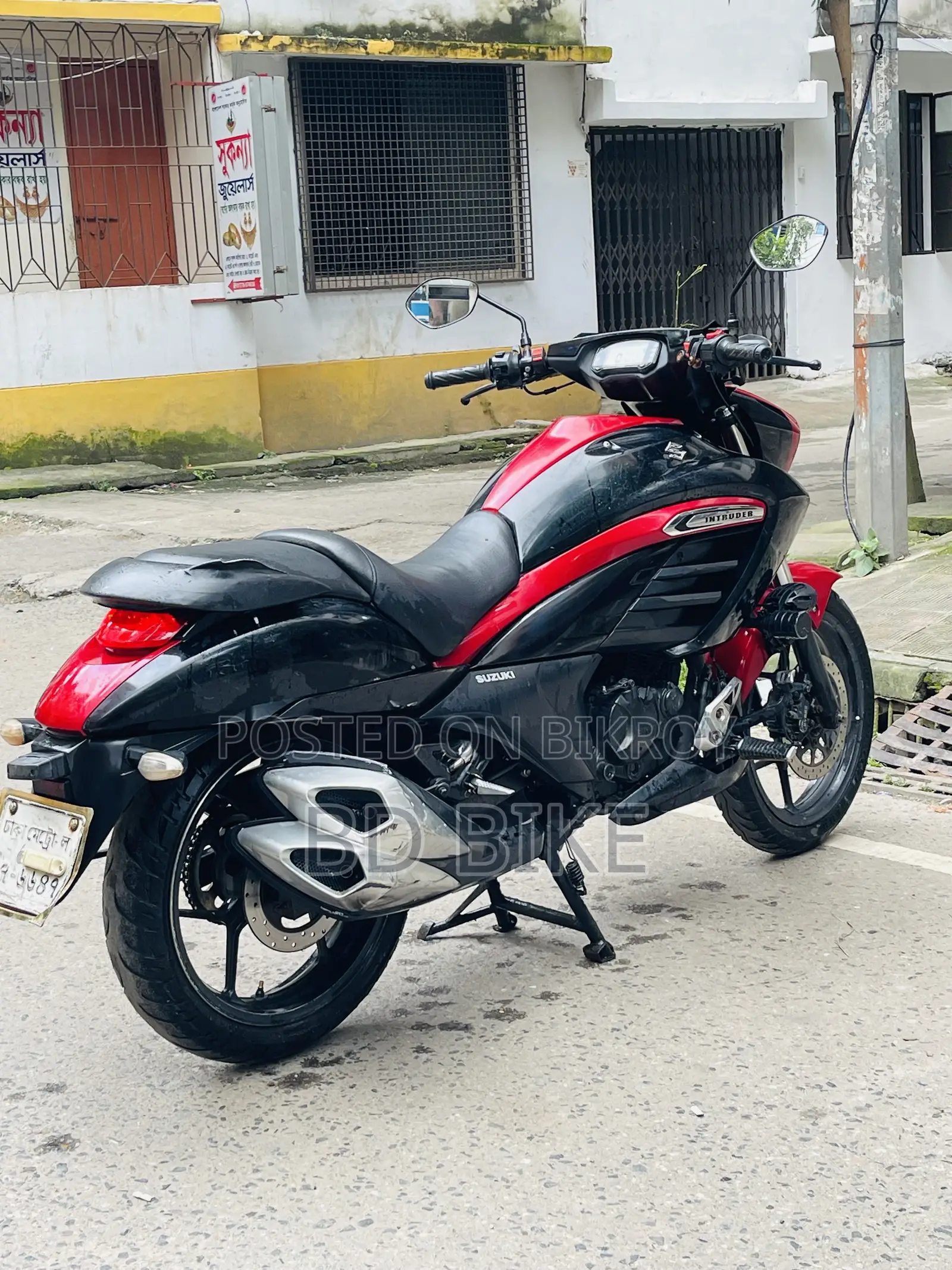Suzuki Intruder 2018 Black