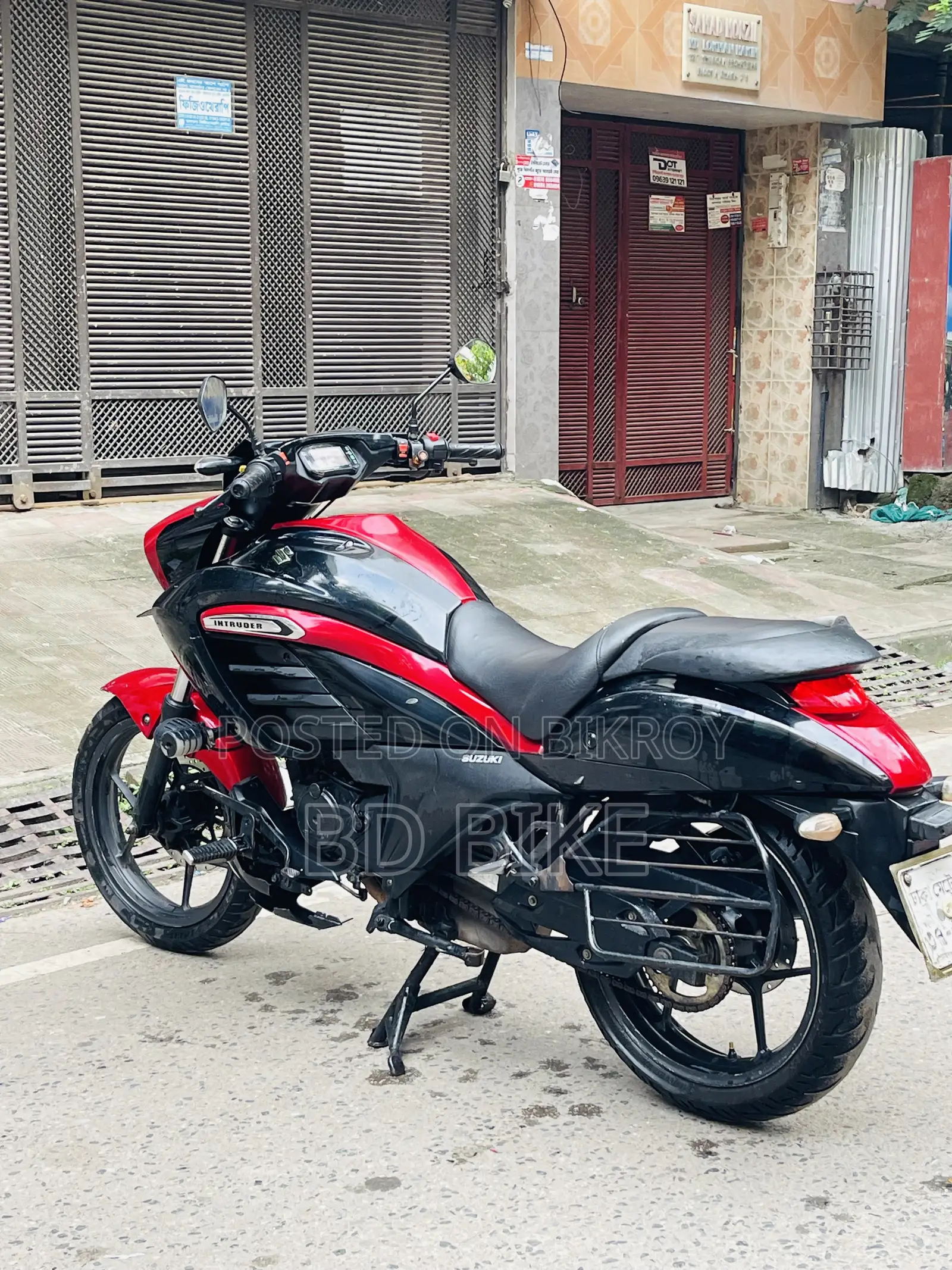 Suzuki Intruder 2018 Black