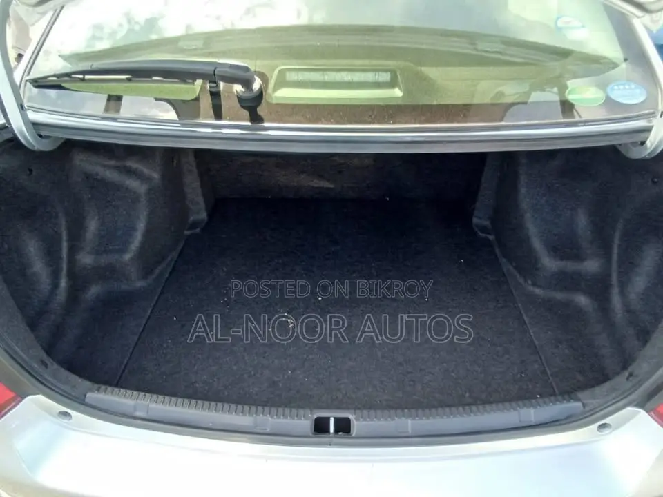 Toyota Axio 2021 Silver