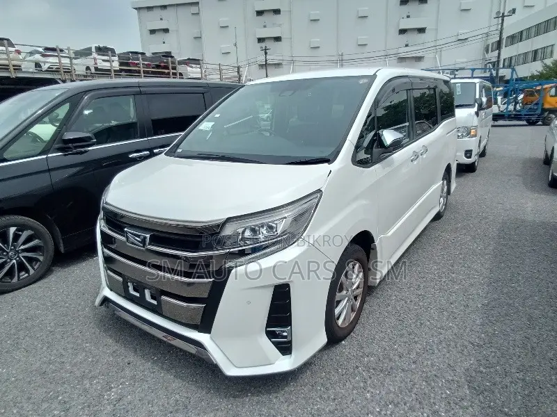 Toyota Noah 2021 Pearl