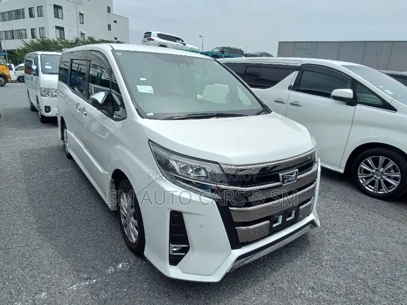Toyota Noah 2021 Pearl
