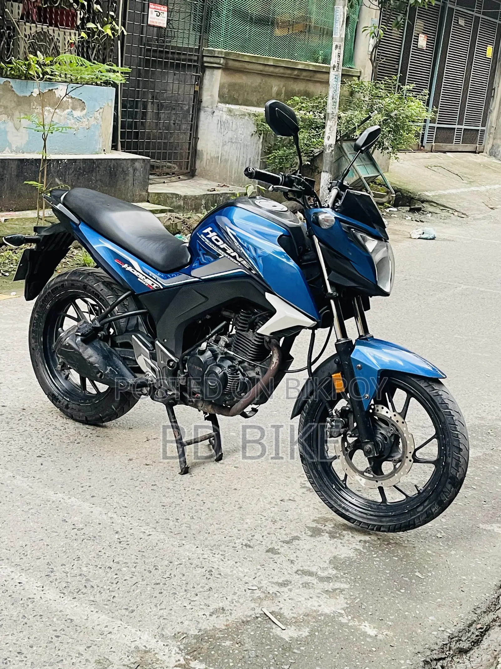 Honda Hornet 2019 Blue