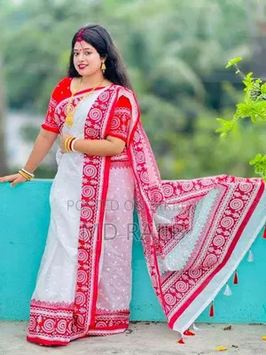 হাফ সিল্ক শাড়ি