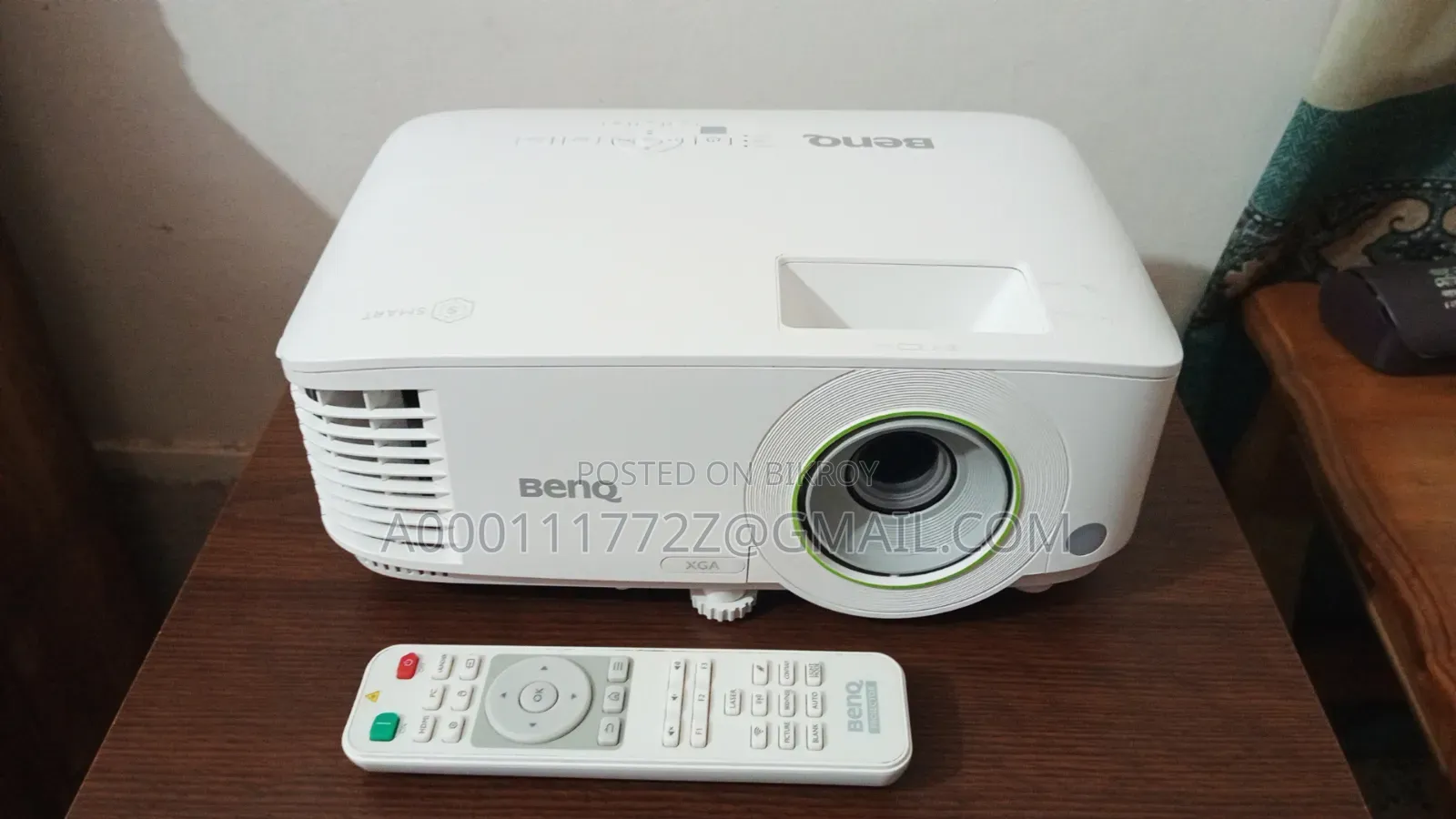 BenQ EX600 Wireless Smart Projector