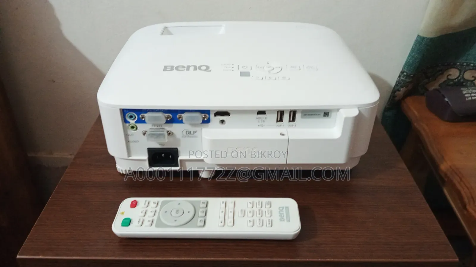BenQ EX600 Wireless Smart Projector