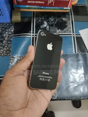 অ্যাপল আইফোন ৪ ৩২ জিবি ব্ল্যাক
