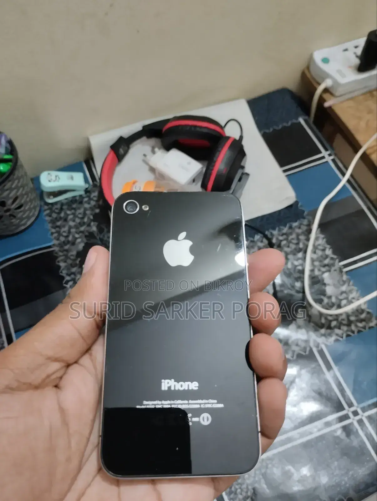 অ্যাপল আইফোন ৪ ৩২ জিবি ব্ল্যাক